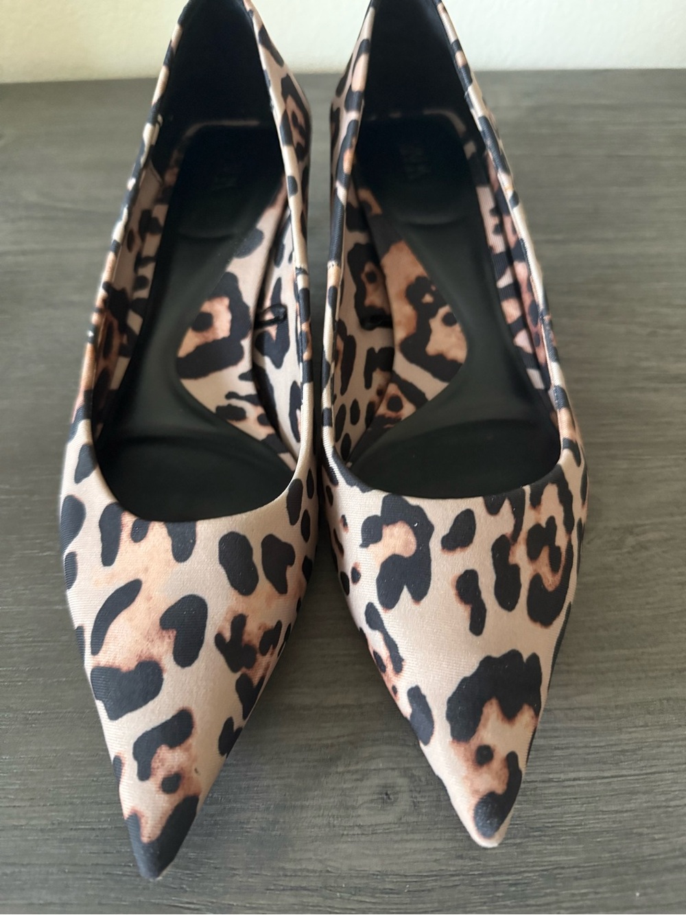 Zara Leopard Print Pointed Toe Heels - Black & Brown